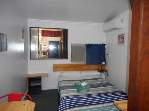 Nationwide Motel - Renee 1