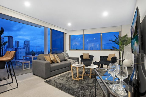 NEO Apartments Mermaid Beach - Renee 1