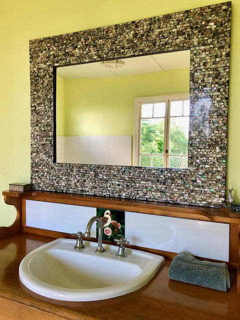 Noosa Avalon Farm Cottages - Renee 3