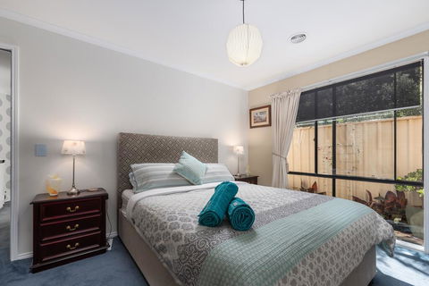 North Essendon B & B Melbourne Airport - Renee 0