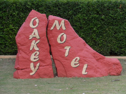 Oakey Motel - Internet Find 0
