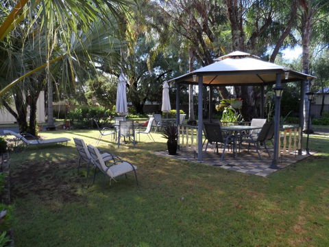 Oakey Motel - Internet Find 2