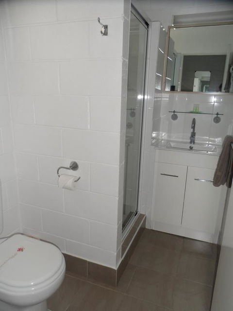 Oakey Motel - Internet Find 3