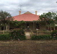 Oakwood Cottage - Qld Realsetate