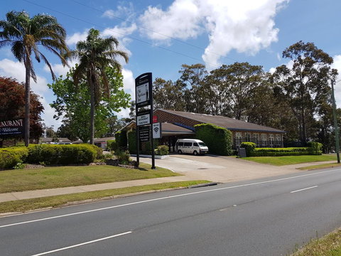 Old Maitland Inn - Swimm 0