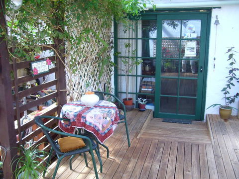 Old Miners' Cottages Bed And Breakfast - Internet Find 1