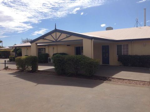 Outback Motel - Internet Find 2