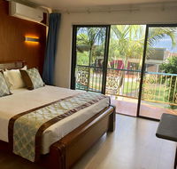 Oxley Motor Inn - Renee