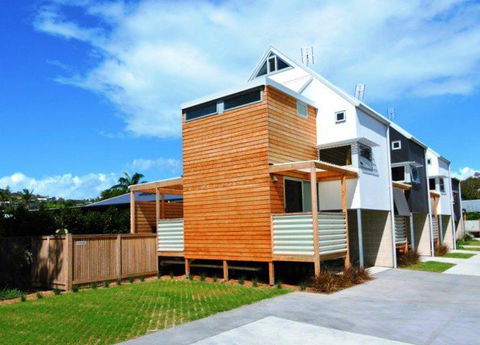 Pacific Terraces 1, 38 Pacific Street - Internet Find 2