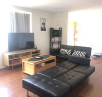 Page Fresh 3BR House Free WiFi Netflix Parking - Qld Realsetate