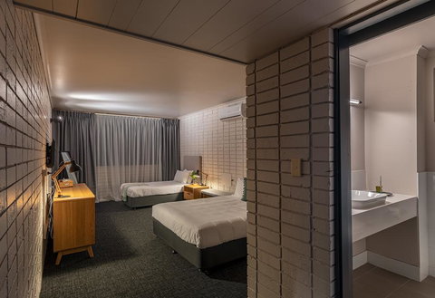 Palms Hotel - Swimm 1