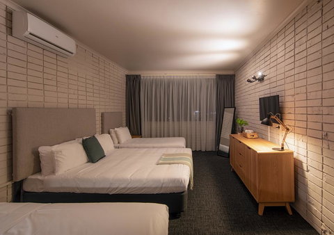 Palms Hotel - Swimm 3