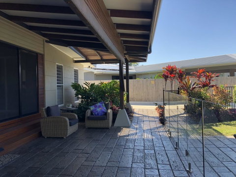 Paradise Retreat - Internet Find 2