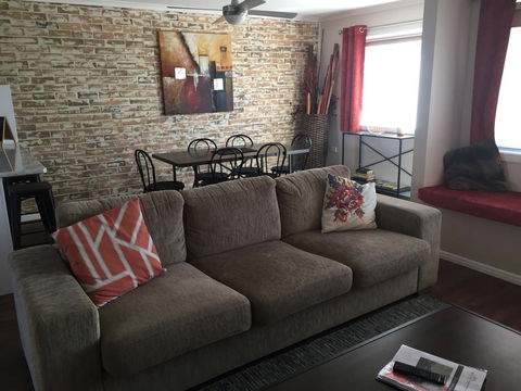 Park View Apartments - Internet Find 2