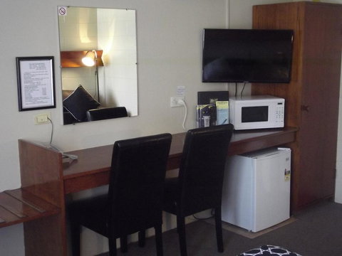 Parkside Motel Morwell - Internet Find 2
