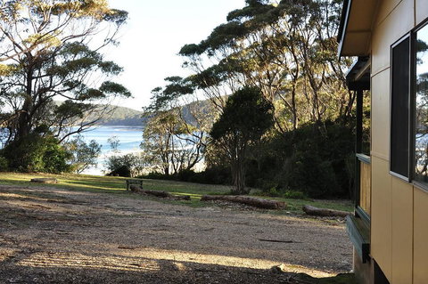 Pebbly Beach Shacks - Swimm 3