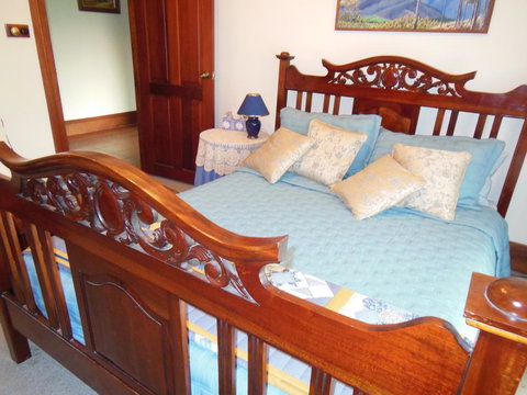 Pepper Tree Ridge B&B - Renee 2