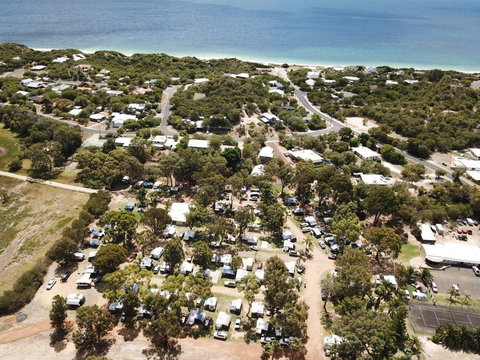 Peppermint Grove Beach Holiday Park - Qld Realsetate 0
