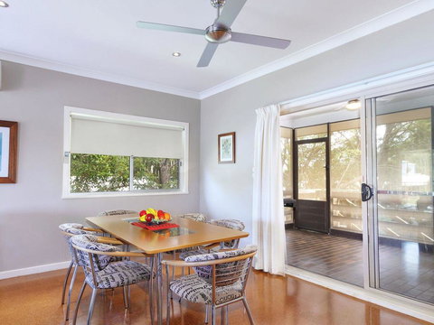 Pets Welcome - Magic Moments - Swimm 2