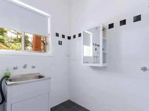 Pets Welcome - Magic Moments - Swimm 1