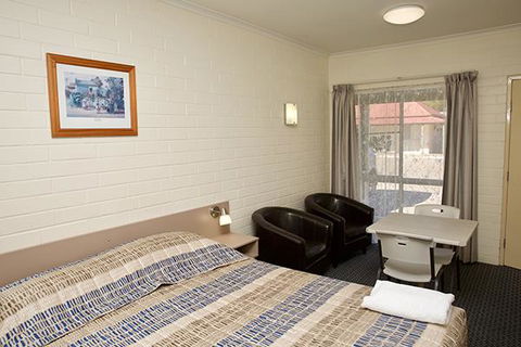 Pioneer Motel Goondiwindi - Renee 2
