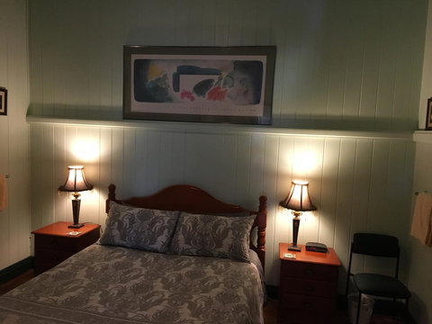 Pitstop Lodge Guesthouse B&B - Renee 2