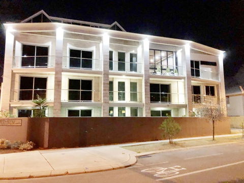 Platinum Suites Fremantle - Renee 0