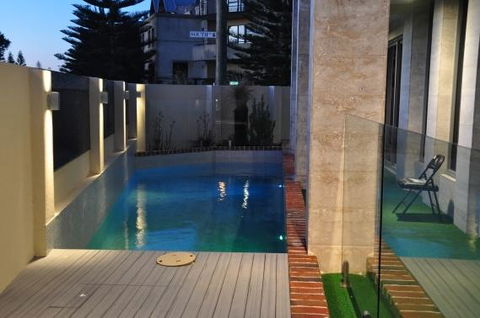 Platinum Suites Fremantle - Renee 1