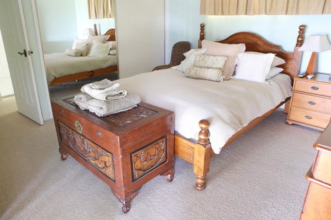 Porters Plainland Lockyer Valley B&B - Swimm 1