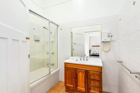 Quality Inn Grafton - Renee 1