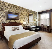 Quality Inn Heritage on Lydiard - Internet Find