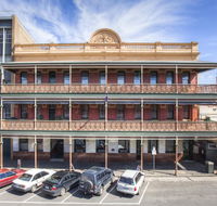 Quality Inn The George Hotel Ballarat - Internet Find