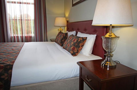 Ramada Resort By Wyndham Ballarat - Internet Find 3