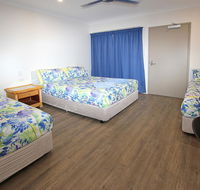 Reef Gardens Motel - Petrol Stations