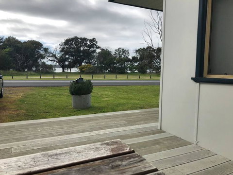 Relax At Dawesville Estuary - Internet Find 2