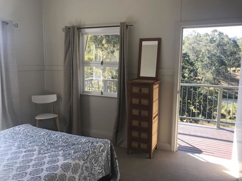 Riverview Cottage - Internet Find 3