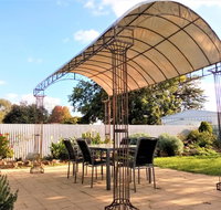 Roo Cottage Albury - Qld Realsetate