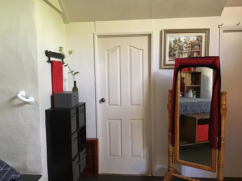 Rossmount Rural Retreat - Renee 0