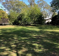 SAREAL PARK - Renee