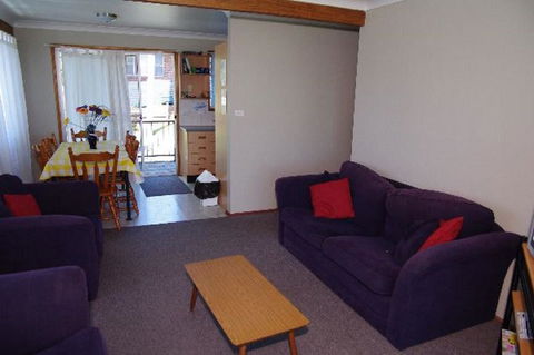 Sea View, 3 Hodgson Street - Internet Find 3
