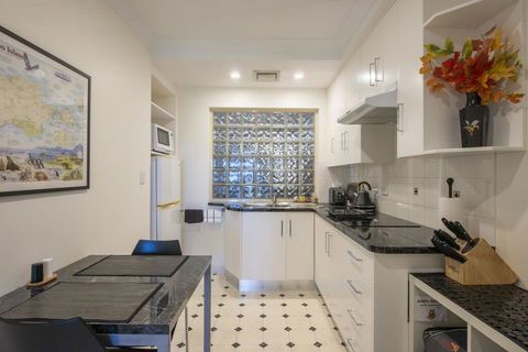 Searenity Holiday Accommodation - Internet Find 2