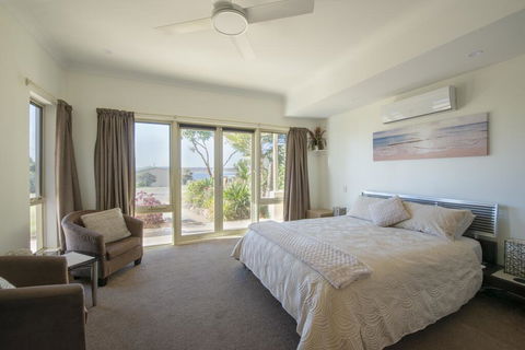 Searenity Holiday Accommodation - Internet Find 3