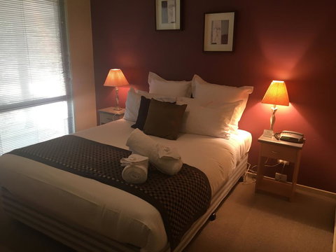 Self Isolate Sunken Spa, Quiet 1 BR Cottage In Otway Ranges - Renee 0