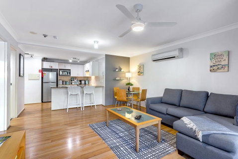 Shoal Bay Beach Apartments, 6/2 Shoal Bay Road - Internet Find 0