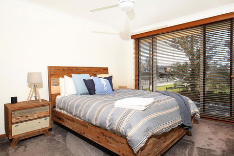 Shores - Pet-Friendly - 1 Min Walk To Beach - Renee 3