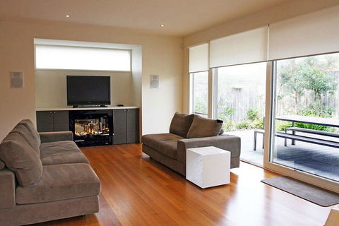 Shortlands - Internet Find 2