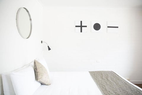 Siesta Central Apartments - Internet Find 3
