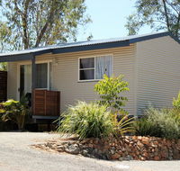 Silver Wattle Cabins - Renee