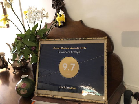 Sinnamons Cottage - Swimm 1