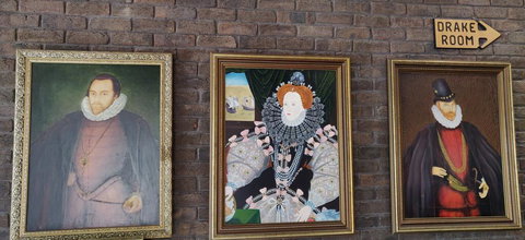 Sir Francis Drake - Qld Realsetate 1